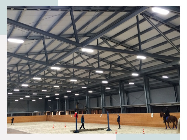 Строительство конных манежей от 609 руб в Обнинск