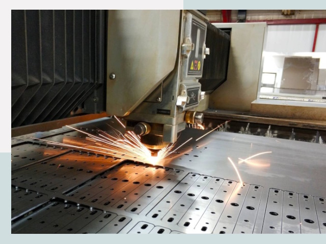 Лазерная резка металла в Обнинске от 609 руб.